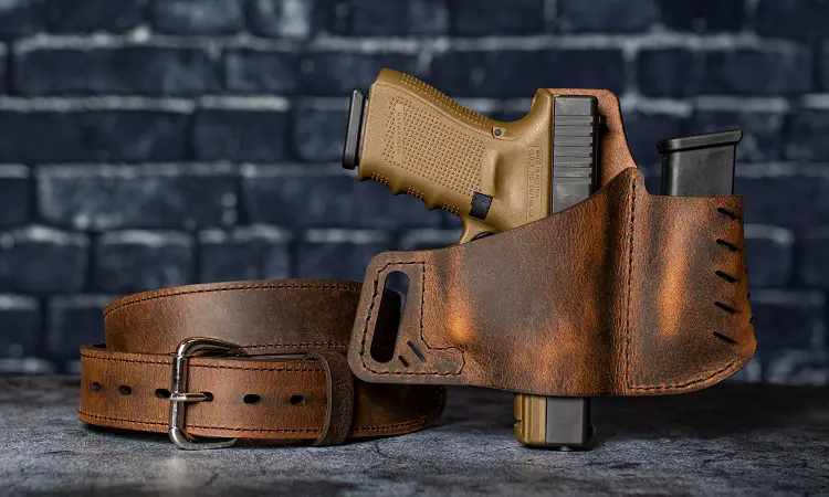 Benefits of Using a Leather Holster