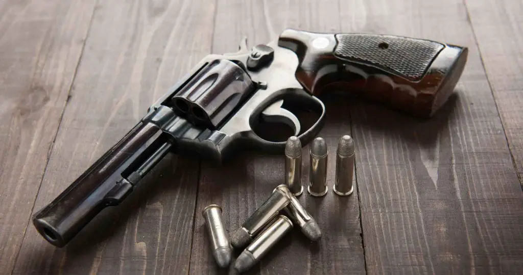 Revolver vs Pistol: The Great Debate
